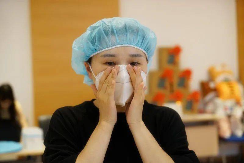 官网入口直达-包含今晚勒沃库森备战荷甲,止住颓势细节曝光,信心回归,医务组通报恢复的词条