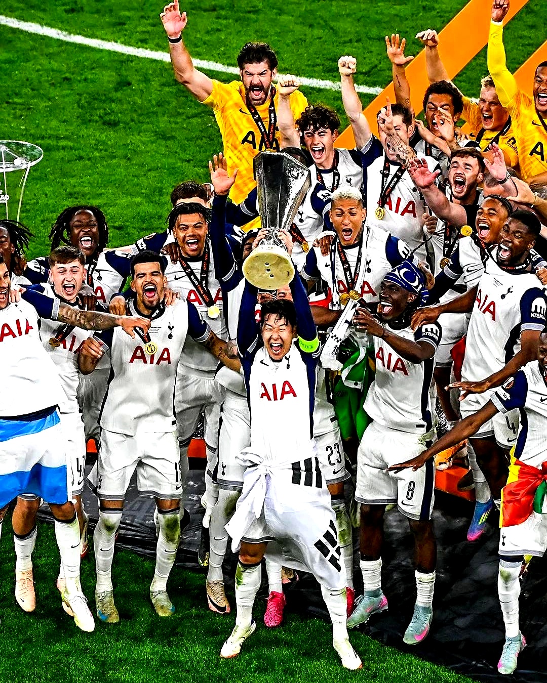 SPORTS首页-欧超杯倒计时，比利亚雷亚尔今晚队长鼓劲，细节引发关注，信心回归，年轻球员得到机会的简单介绍